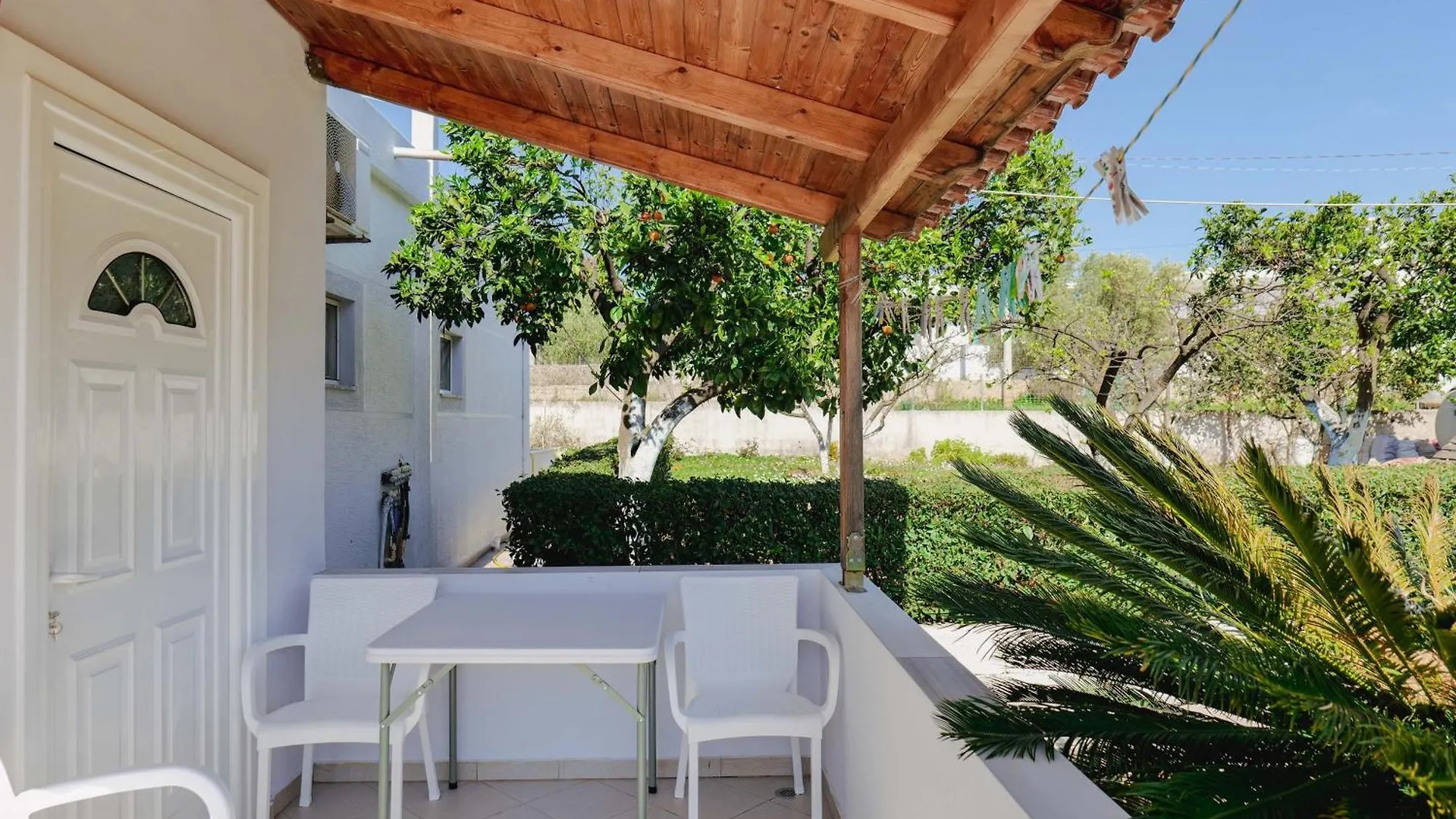 Apartments Gentian Oruci Ksamil