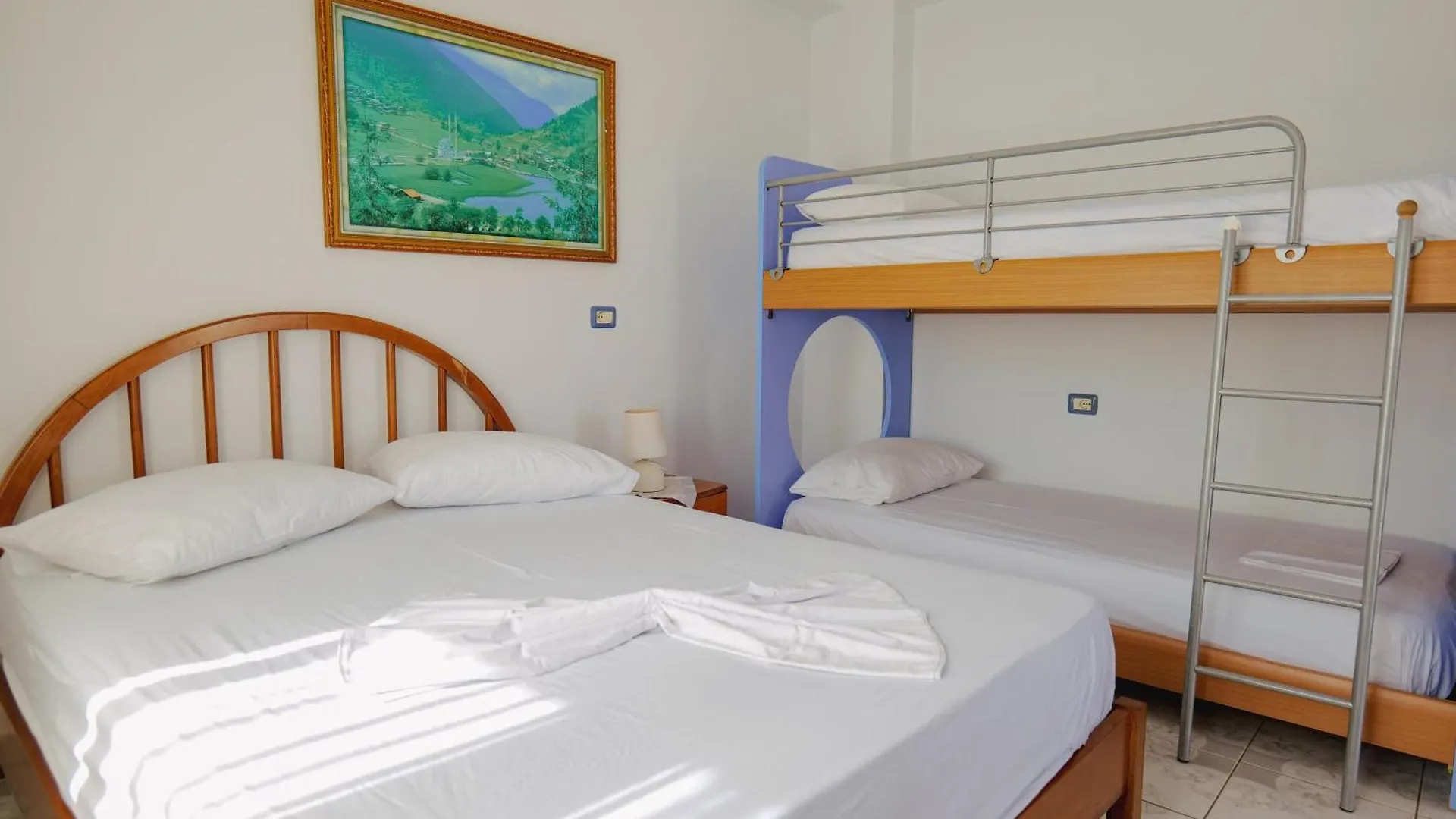 Apartments Gentian Oruci Ksamil 0*,  Albanie